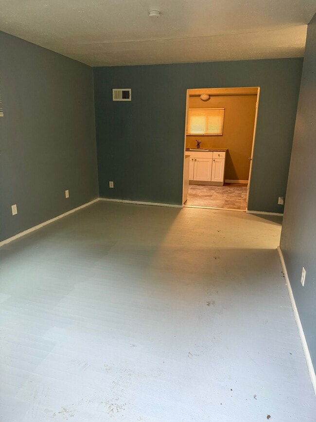10437 Lord Dr in St. Louis, MO - Building Photo - Building Photo