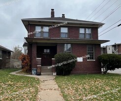 461 Hayes St in Gary, IN - Building Photo