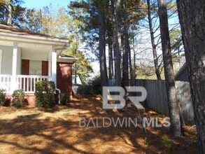 104 Clay Cir in Daphne, AL - Building Photo - Building Photo