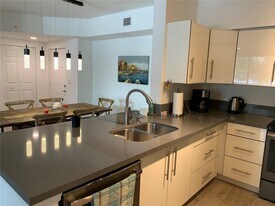 17150 N Bay Rd, Unit 2308 in Sunny Isles Beach, FL - Building Photo