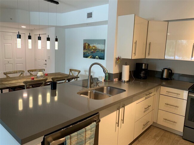 property at 17150 N Bay Rd