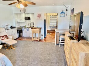 167 N Collier Blvd in Marco Island, FL - Building Photo - Building Photo