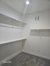 1564 W Redwood Ln in Phoenix, AZ - Building Photo - Building Photo