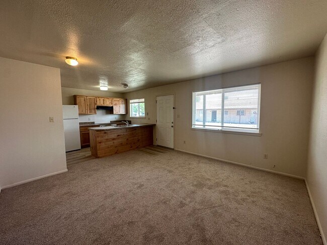 3 W Main St in Bloomfield, NM - Building Photo - Building Photo