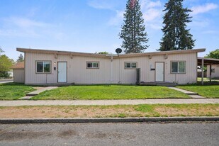 420 E Sanson Ave in Spokane, WA - Building Photo