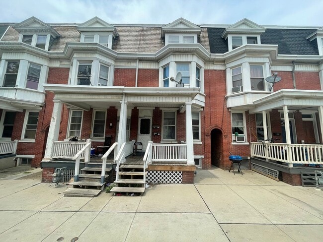 property at 853 Wayne Ave