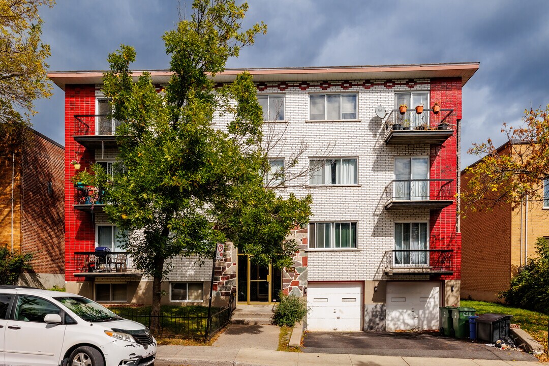 945 Old Orchard Av in Montréal, QC - Building Photo