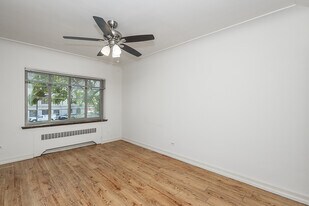 The Zell in Denver, CO - Building Photo