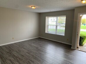 3021 Metz Ct in Indianapolis, IN - Building Photo - Building Photo