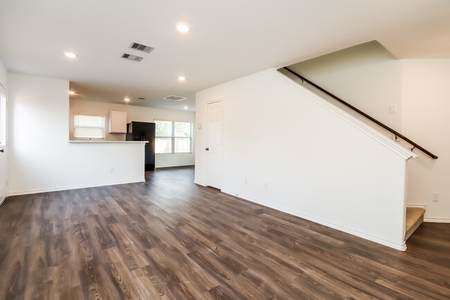 32722 Orchard Haze Dr in Brookshire, TX - Foto de edificio - Building Photo