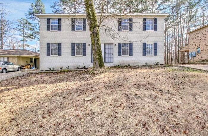 8917 Tanya Dr in Little Rock, AR - Building Photo