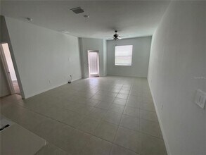 32188 Spiceberry St in San Antonio, FL - Building Photo - Building Photo