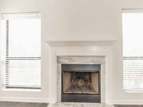 2400 Julian St in Houston, TX - Building Photo - Building Photo