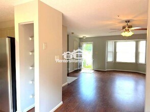 512 Buckstone Garth in Abingdon, MD - Building Photo - Building Photo