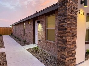 3910 Paola St, Unit 3 in Edinburg, TX - Building Photo - Building Photo