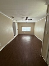 916 N Gaillard St in Baytown, TX - Building Photo - Building Photo