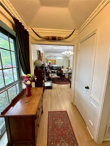 7145 Crooked Oak Dr in Dallas, TX - Building Photo - Building Photo