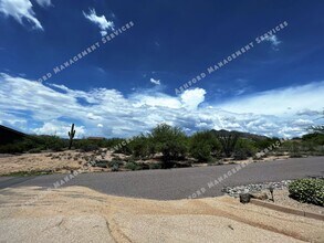 5615 E Night Glow Dr in Scottsdale, AZ - Building Photo - Building Photo