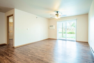 The Sands Luxury Apartments in Tomah, WI - Building Photo - Interior Photo