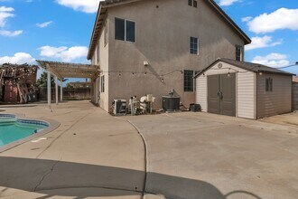 952 E Cottonwood St in Ontario, CA - Building Photo - Building Photo