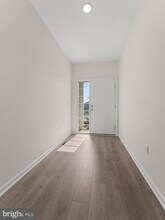 202 Thompson Dr in West Windsor Township, NJ - Building Photo - Building Photo