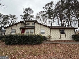 804 Emerald Forest Cir SW in Lawrenceville, GA - Building Photo