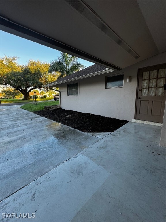 209 Oaklawn Ct in Lehigh Acres, FL - Building Photo - Building Photo