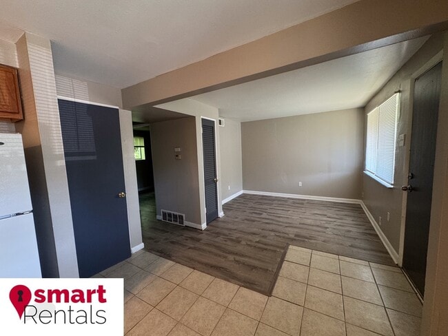 467 S Holmes Ave in Kirkwood, MO - Building Photo - Building Photo