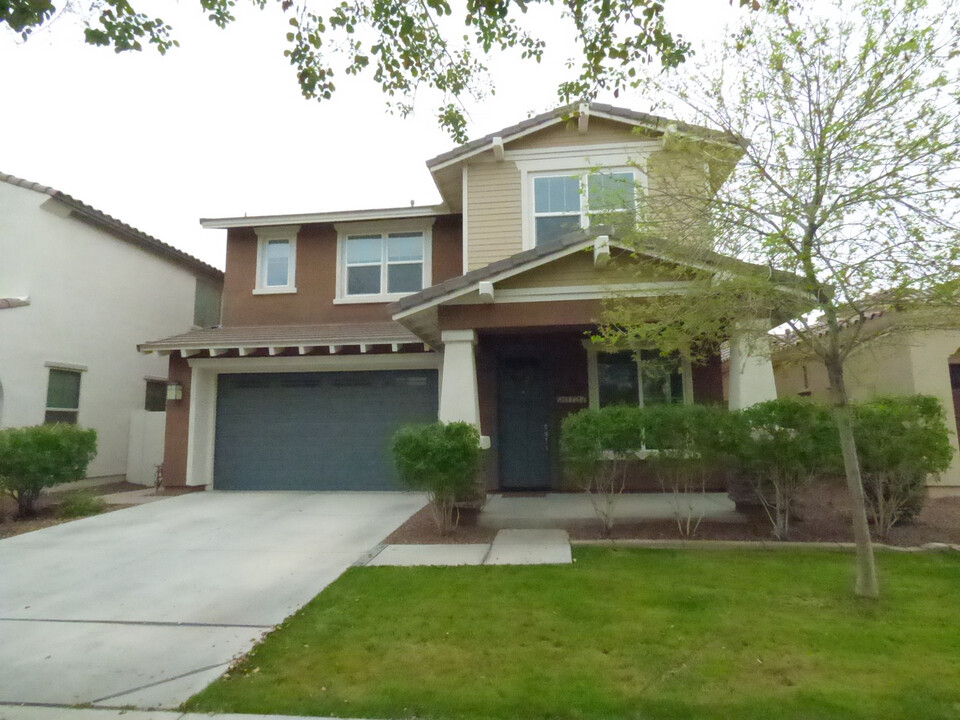 20737 W Valley View Dr in Buckeye, AZ - Building Photo