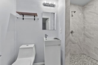 4513 Jane Anne St in Fort Worth, TX - Foto de edificio - Building Photo
