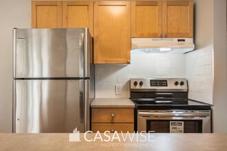 10230-120 120 St NW in Edmonton, AB - Building Photo - Building Photo