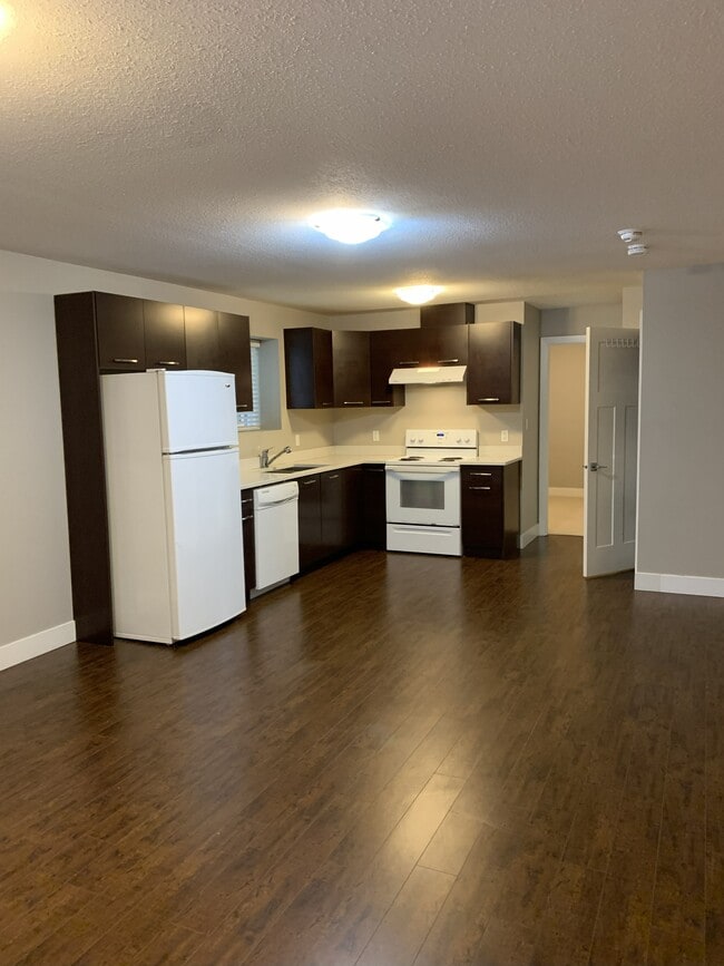 property at 2882 160 St