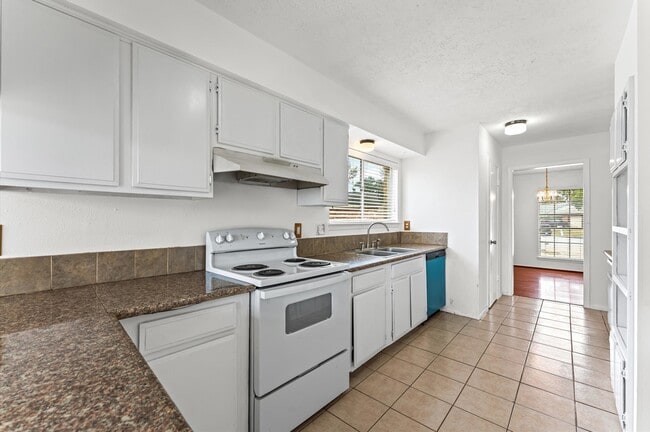 property at 1502 Ashmore Dr