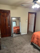 2006 W Hickory St in Denton, TX - Building Photo - Building Photo