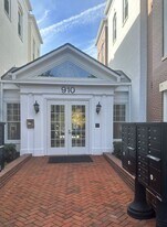 910 Powhatan St in Alexandria, VA - Building Photo
