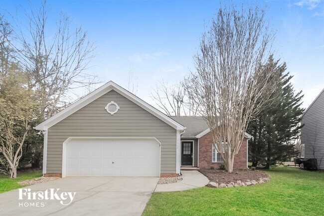 7514 Lullwater Cove in Huntersville, NC - Foto de edificio - Building Photo