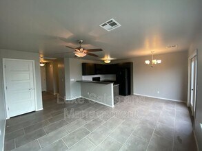 6931 Mayberry Ln in Oklahoma City, OK - Building Photo - Building Photo