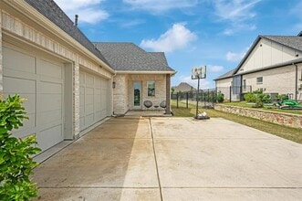 506 Lakeshore Blvd in Lucas, TX - Foto de edificio - Building Photo