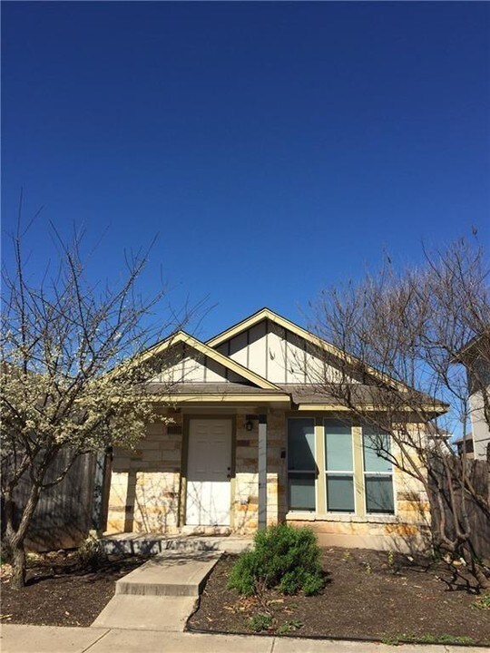 4520 Best Way in Austin, TX - Building Photo