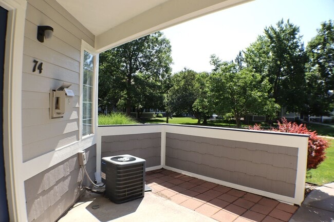 2502 Timberwood Dr in Fort Collins, CO - Foto de edificio - Building Photo