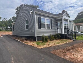 415 Highland Ave in Shelby, NC - Building Photo - Building Photo