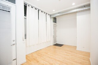 2005 W Potomac Ave in Chicago, IL - Building Photo - Building Photo