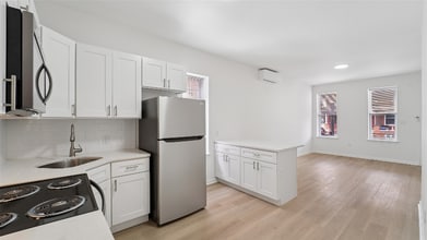 1628 W Lehigh Ave in Philadelphia, PA - Building Photo - Building Photo