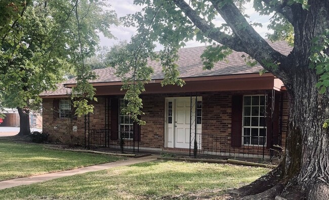 508 Terra Ave in Alexandria, LA - Building Photo - Building Photo