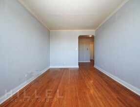 49-15 Skillman Ave in Queens, NY - Building Photo - Building Photo