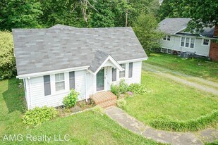 1724 Lower Hopedale Rd