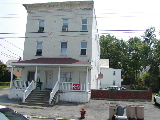 1642-1646 Carrie St in Schenectady, NY - Foto de edificio - Building Photo