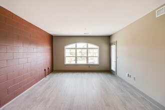 Provident Place in Lansing, MI - Building Photo - Building Photo