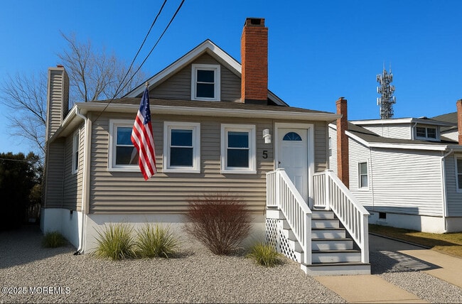5 Meadowbrook Ave in Rumson, NJ - Building Photo - Building Photo