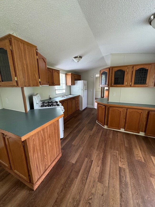 property at 33 Mazy Ln